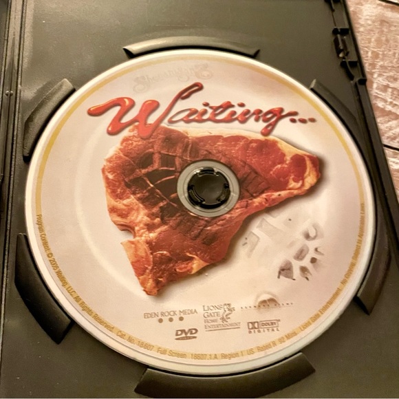 3/$15 u pick dvds📀or 1 for $9~ 🦇Waiting🦇 - Picture 2 of 6